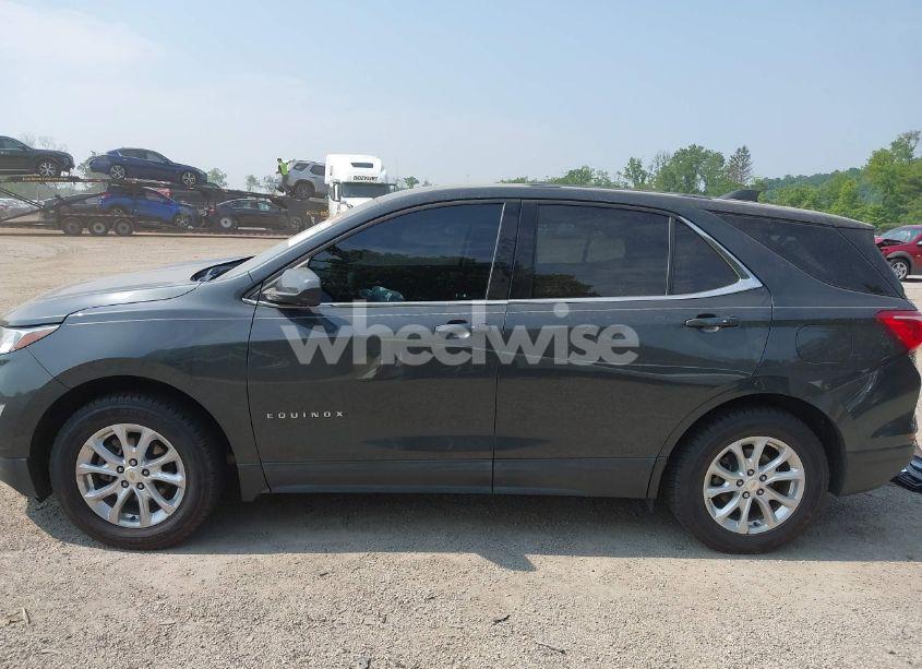 Photo 15 of 2019 Chevrolet Equinox LT (VIN 2GNAXKEV5K6164894)
