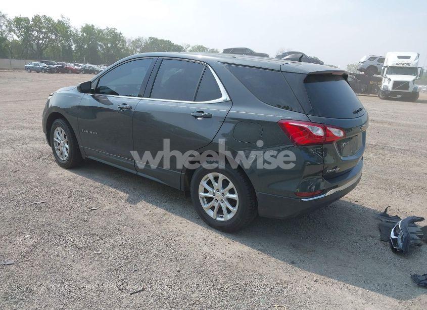 Photo 3 of 2019 Chevrolet Equinox LT (VIN 2GNAXKEV5K6164894)