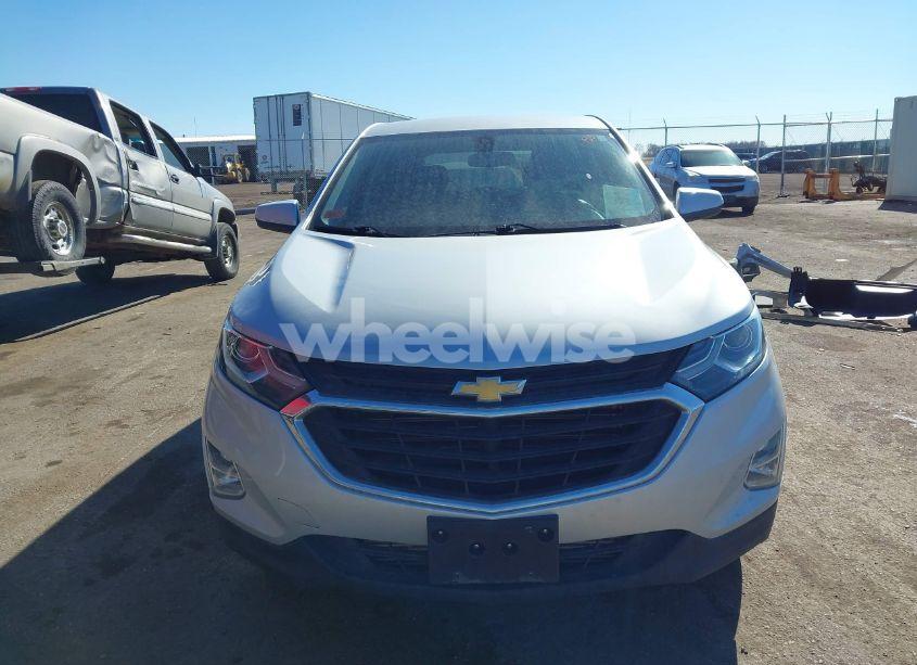 Photo 13 of 2019 Chevrolet Equinox LT (VIN 2GNAXKEV5K6182599)
