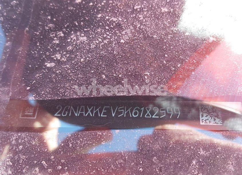 Photo 9 of 2019 Chevrolet Equinox LT (VIN 2GNAXKEV5K6182599)