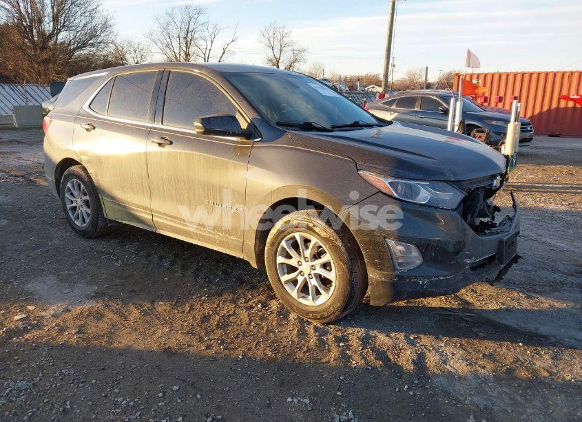 2019 Chevrolet Equinox LT (VIN 2GNAXKEV5K6209025) main photo
