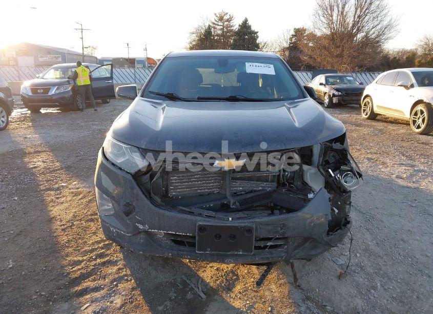Photo 11 of 2019 Chevrolet Equinox LT (VIN 2GNAXKEV5K6209025)