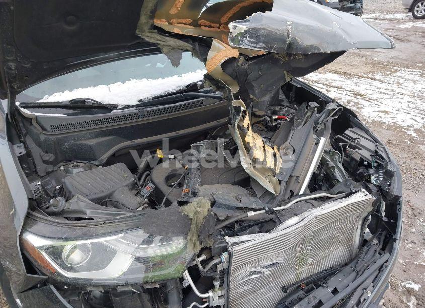 Photo 10 of 2019 Chevrolet Equinox LT (VIN 2GNAXKEV5K6233812)