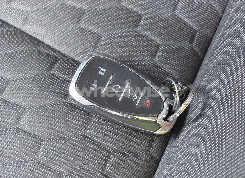 Photo 11 of 2019 Chevrolet Equinox LT (VIN 2GNAXKEV5K6233812)