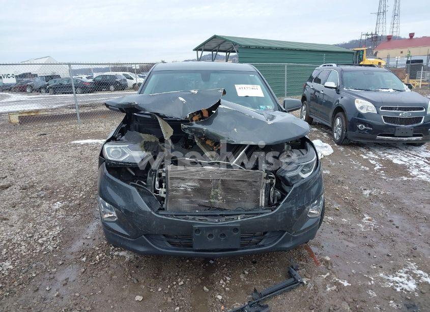 Photo 12 of 2019 Chevrolet Equinox LT (VIN 2GNAXKEV5K6233812)