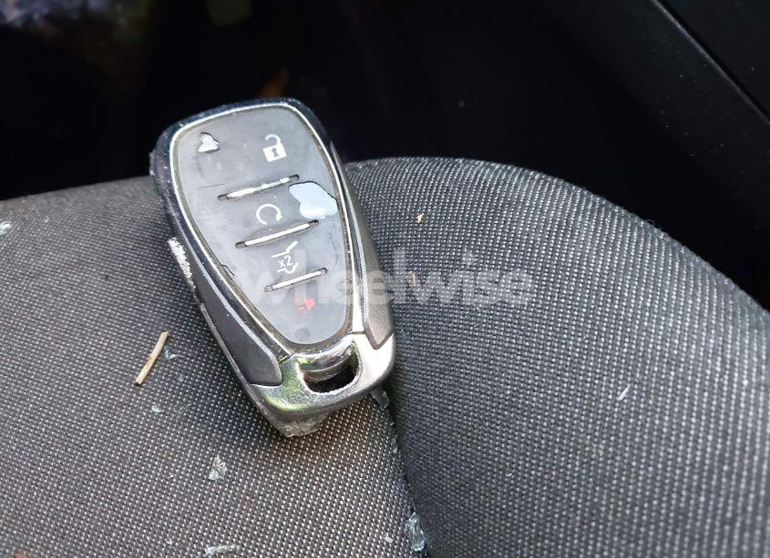 Photo 11 of 2019 Chevrolet Equinox LT (VIN 2GNAXKEV5K6244910)