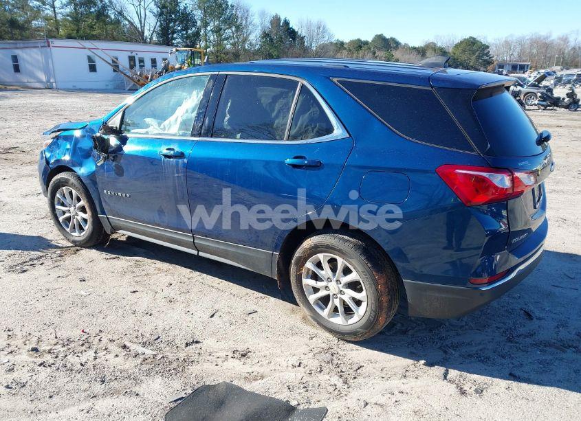 Photo 3 of 2019 Chevrolet Equinox LT (VIN 2GNAXKEV5K6244910)