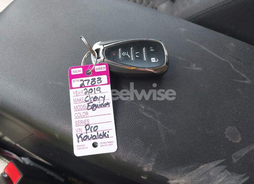 Photo 11 of 2019 Chevrolet Equinox LT (VIN 2GNAXKEV5K6248763)