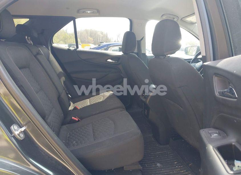 Photo 8 of 2019 Chevrolet Equinox LT (VIN 2GNAXKEV5K6248763)