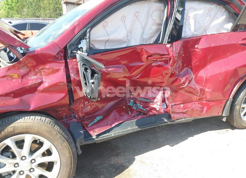 Photo 6 of 2019 Chevrolet Equinox LT (VIN 2GNAXKEV5K6264221)