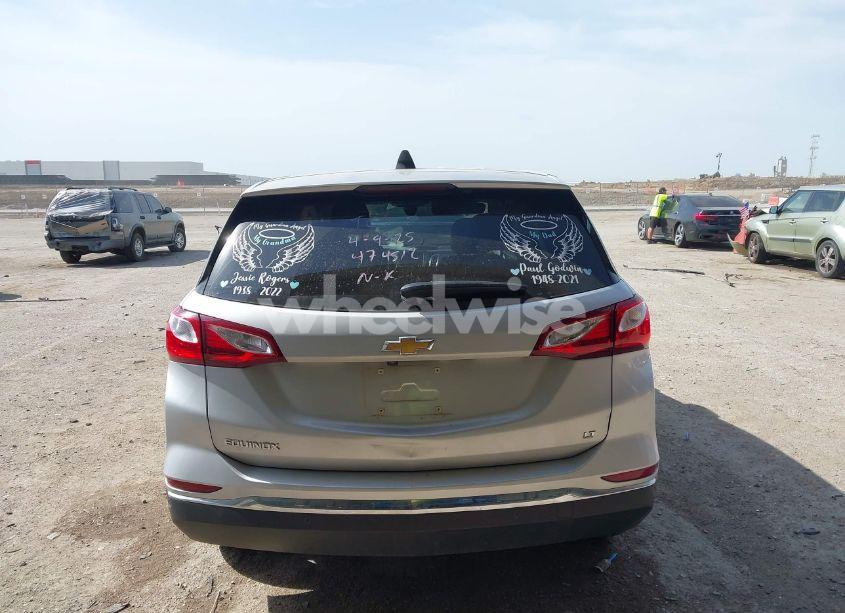Photo 15 of 2020 Chevrolet Equinox FWD LT 1.5L TURBO (VIN 2GNAXKEV5L6125563)
