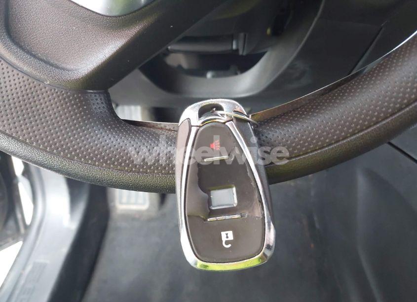 Photo 11 of 2020 Chevrolet Equinox FWD LT 1.5L TURBO (VIN 2GNAXKEV5L6186282)