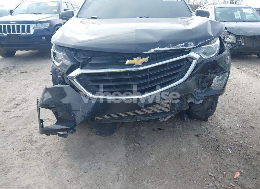 Photo 6 of 2020 Chevrolet Equinox FWD LT 1.5L TURBO (VIN 2GNAXKEV5L6186282)