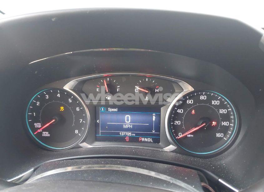 Photo 7 of 2020 Chevrolet Equinox FWD LT 1.5L TURBO (VIN 2GNAXKEV5L6186282)