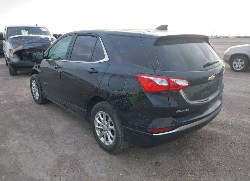 Photo 3 of 2020 Chevrolet Equinox FWD LT 1.5L TURBO (VIN 2GNAXKEV5L6210919)