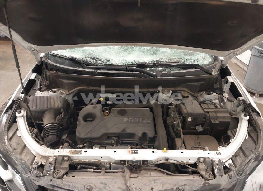 Photo 10 of 2020 Chevrolet Equinox FWD LT 1.5L TURBO (VIN 2GNAXKEV5L6244164)