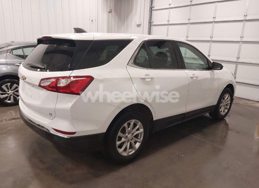 Photo 4 of 2020 Chevrolet Equinox FWD LT 1.5L TURBO (VIN 2GNAXKEV5L6244164)
