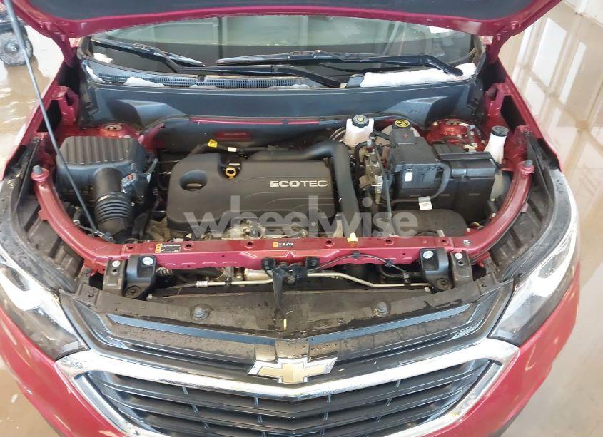 Photo 10 of 2021 Chevrolet Equinox FWD LT (VIN 2GNAXKEV5M6162100)