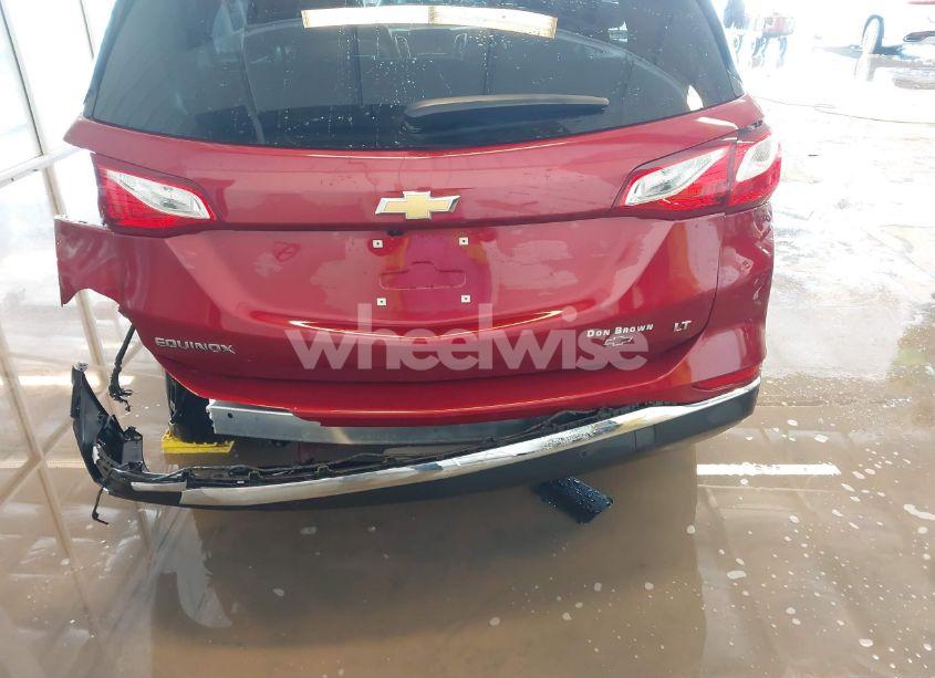 Photo 12 of 2021 Chevrolet Equinox FWD LT (VIN 2GNAXKEV5M6162100)