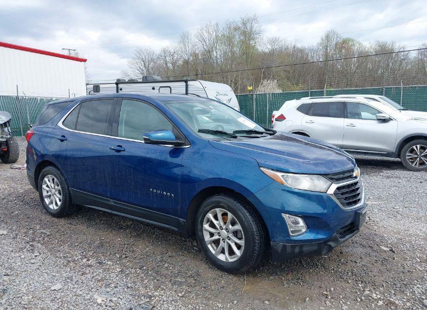2019 Chevrolet Equinox LT (VIN 2GNAXKEV6K6165049) main photo