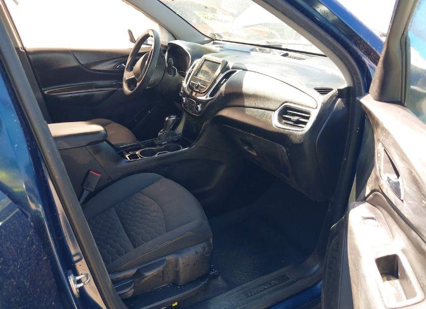 Photo 5 of 2019 Chevrolet Equinox LT (VIN 2GNAXKEV6K6165049)