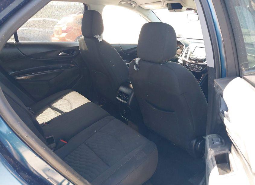 Photo 8 of 2019 Chevrolet Equinox LT (VIN 2GNAXKEV6K6165049)