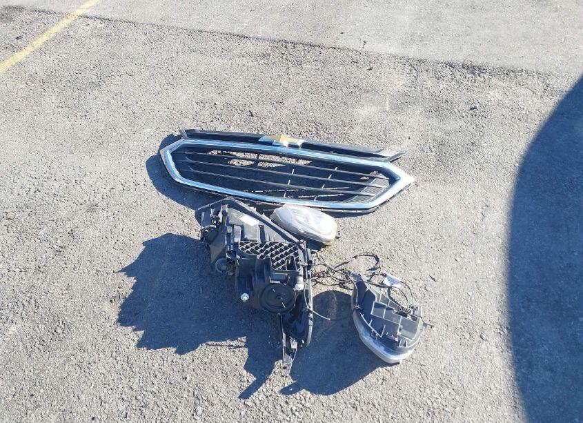 Photo 12 of 2019 Chevrolet Equinox LT (VIN 2GNAXKEV6K6227632)