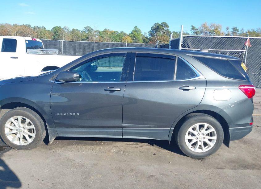 Photo 15 of 2019 Chevrolet Equinox LT (VIN 2GNAXKEV6K6227632)