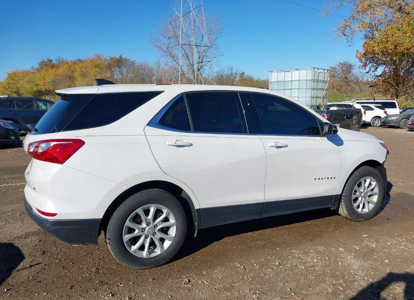 Photo 14 of 2019 Chevrolet Equinox LT (VIN 2GNAXKEV6K6229865)