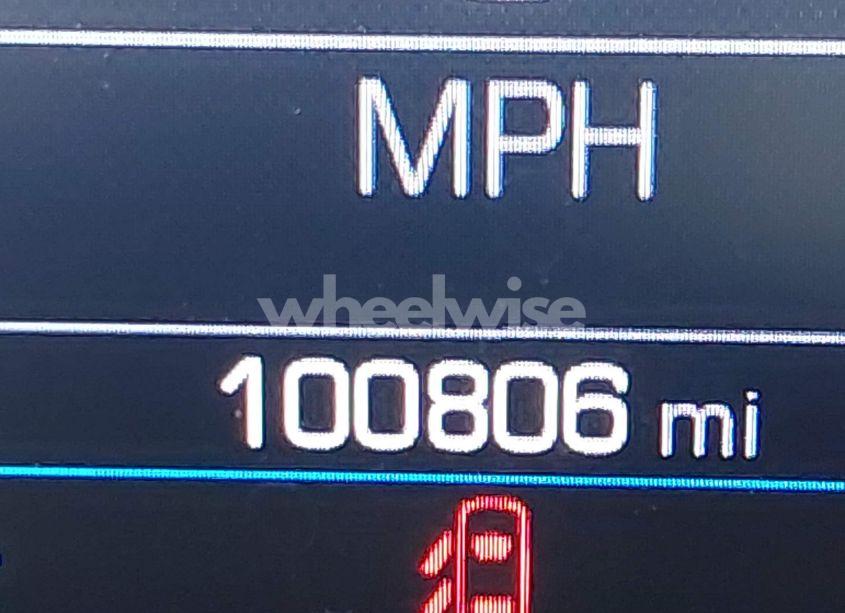 Photo 16 of 2019 Chevrolet Equinox LT (VIN 2GNAXKEV6K6255642)