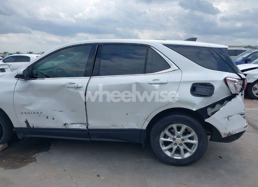 Photo 6 of 2019 Chevrolet Equinox LT (VIN 2GNAXKEV6K6255642)