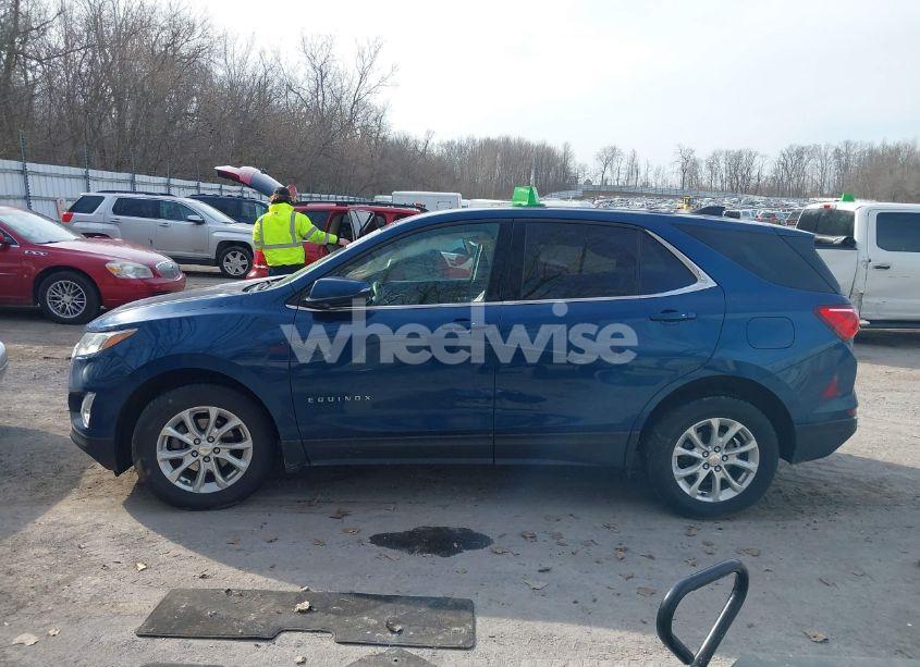 Photo 14 of 2019 Chevrolet Equinox LT (VIN 2GNAXKEV6K6267029)