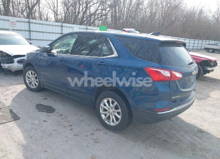 Photo 3 of 2019 Chevrolet Equinox LT (VIN 2GNAXKEV6K6267029)