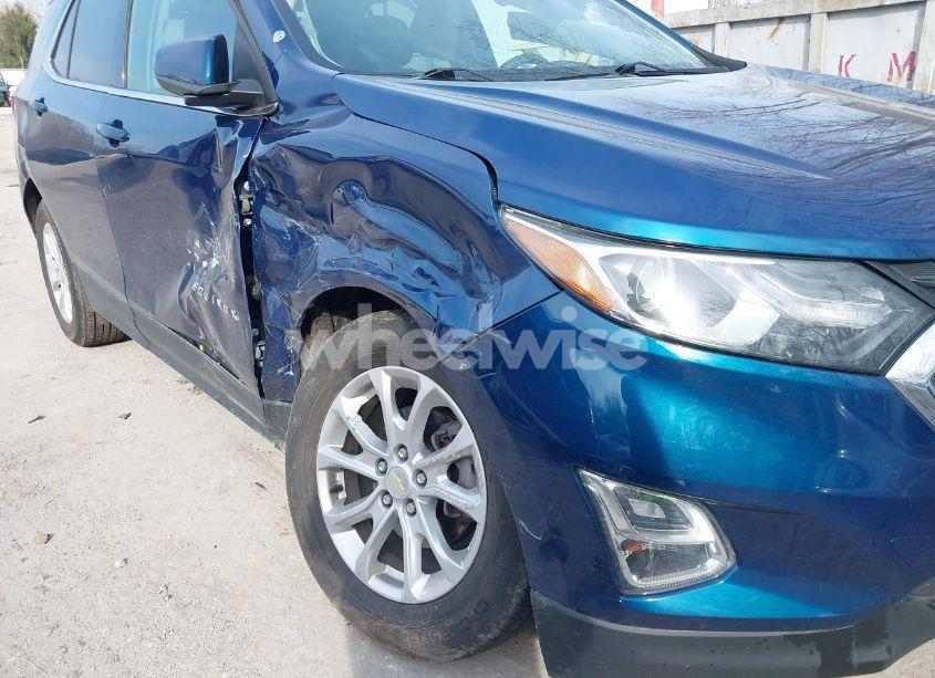 Photo 6 of 2019 Chevrolet Equinox LT (VIN 2GNAXKEV6K6267029)