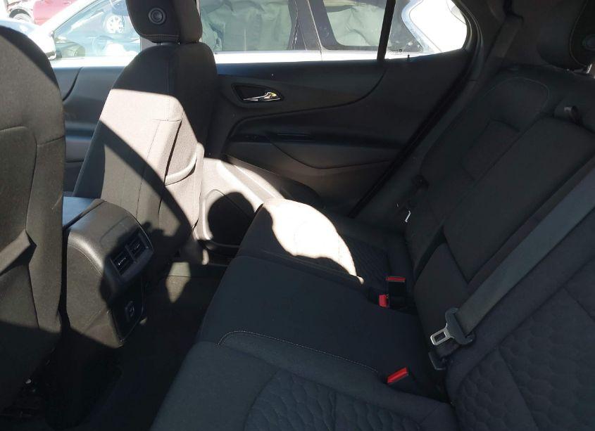 Photo 8 of 2019 Chevrolet Equinox LT (VIN 2GNAXKEV6K6287961)