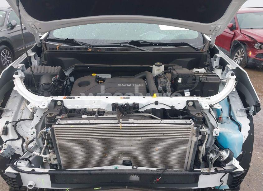 Photo 10 of 2019 Chevrolet Equinox LT (VIN 2GNAXKEV6K6307304)