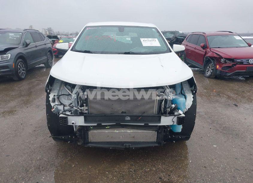 Photo 12 of 2019 Chevrolet Equinox LT (VIN 2GNAXKEV6K6307304)