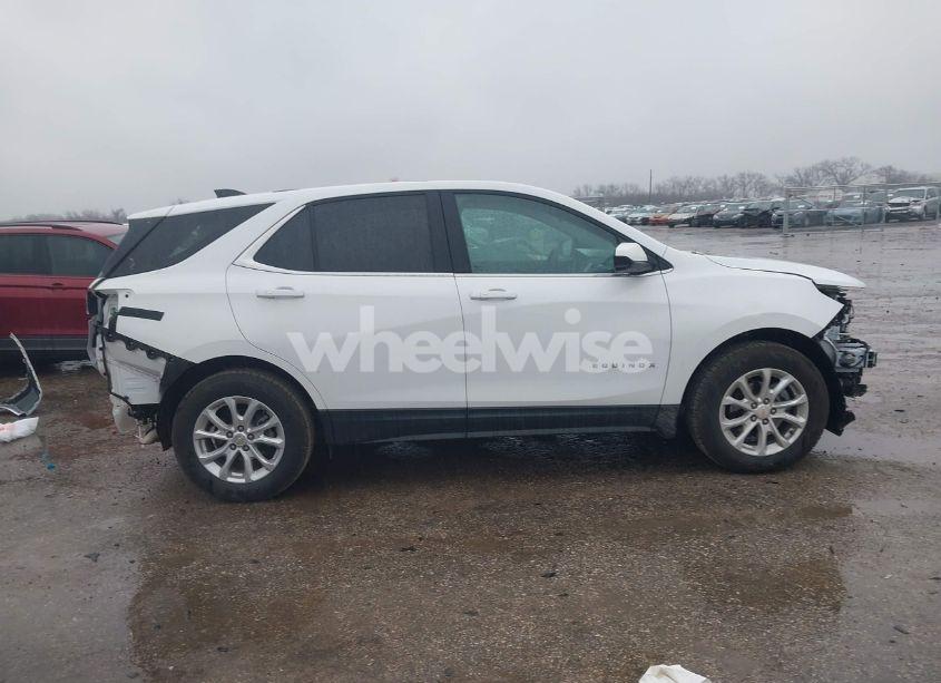 Photo 13 of 2019 Chevrolet Equinox LT (VIN 2GNAXKEV6K6307304)