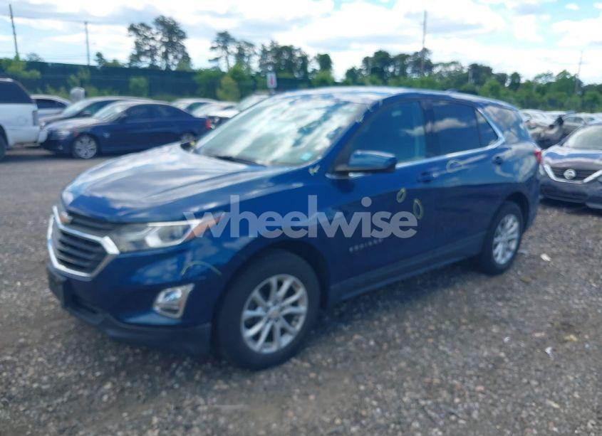 Photo 2 of 2020 Chevrolet Equinox FWD LT 1.5L TURBO (VIN 2GNAXKEV6L6149113)