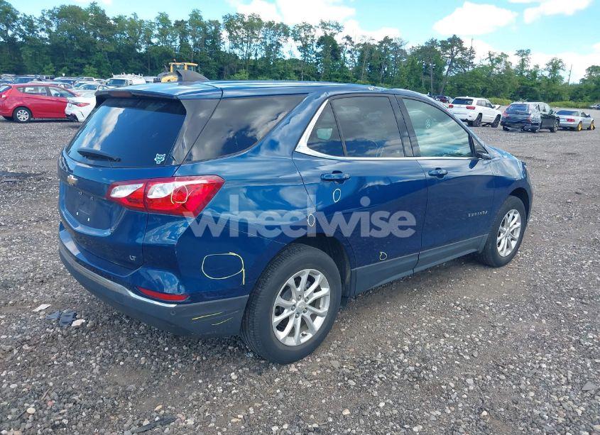 Photo 4 of 2020 Chevrolet Equinox FWD LT 1.5L TURBO (VIN 2GNAXKEV6L6149113)