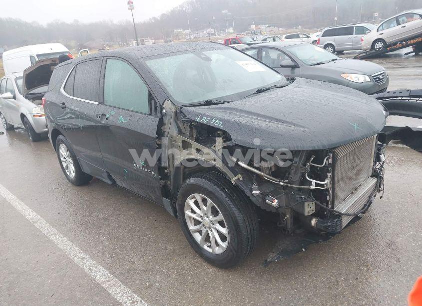 2020 Chevrolet Equinox FWD LT 1.5L TURBO (VIN 2GNAXKEV6L6172746) main photo