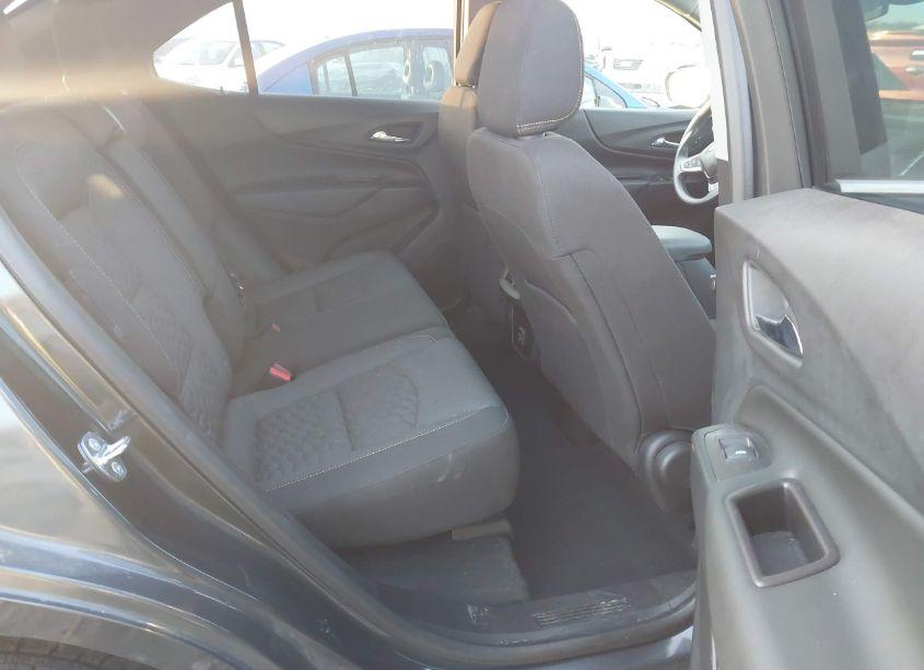 Photo 8 of 2020 Chevrolet Equinox FWD LT 1.5L TURBO (VIN 2GNAXKEV6L6198683)