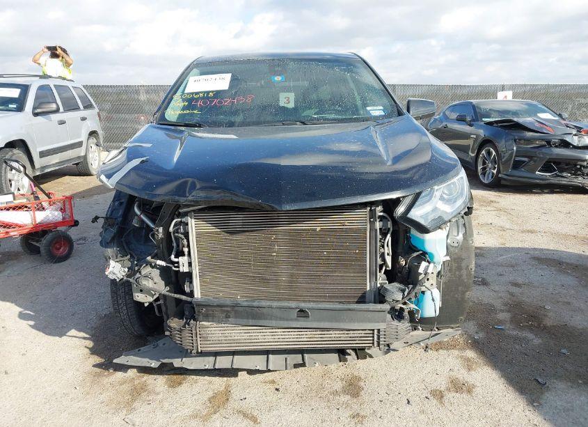 Photo 6 of 2020 Chevrolet Equinox FWD LT 1.5L TURBO (VIN 2GNAXKEV6L6207317)