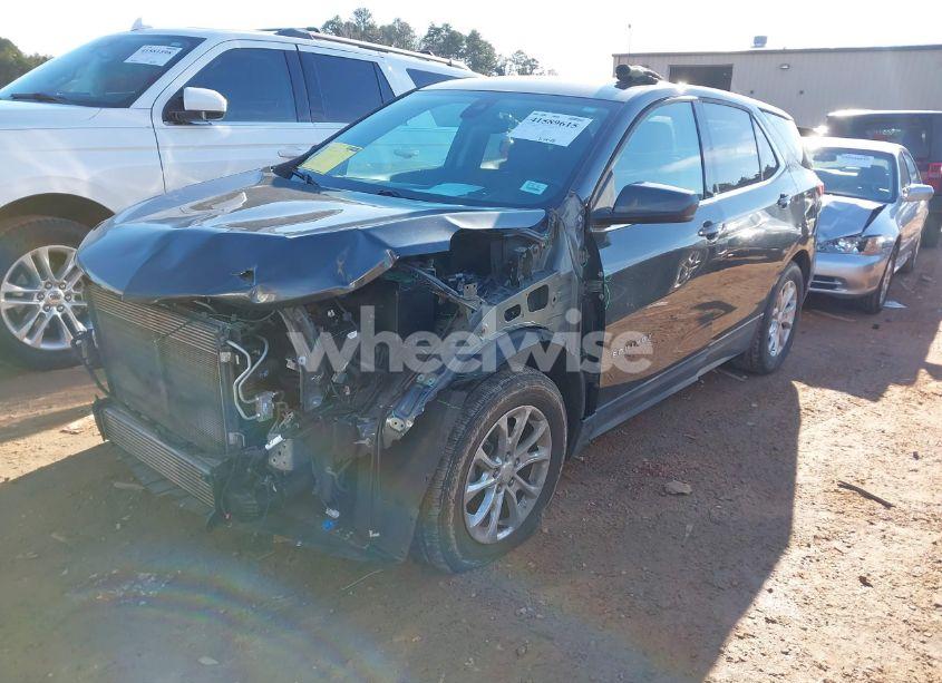 Photo 2 of 2020 Chevrolet Equinox FWD LT 1.5L TURBO (VIN 2GNAXKEV6L6227101)