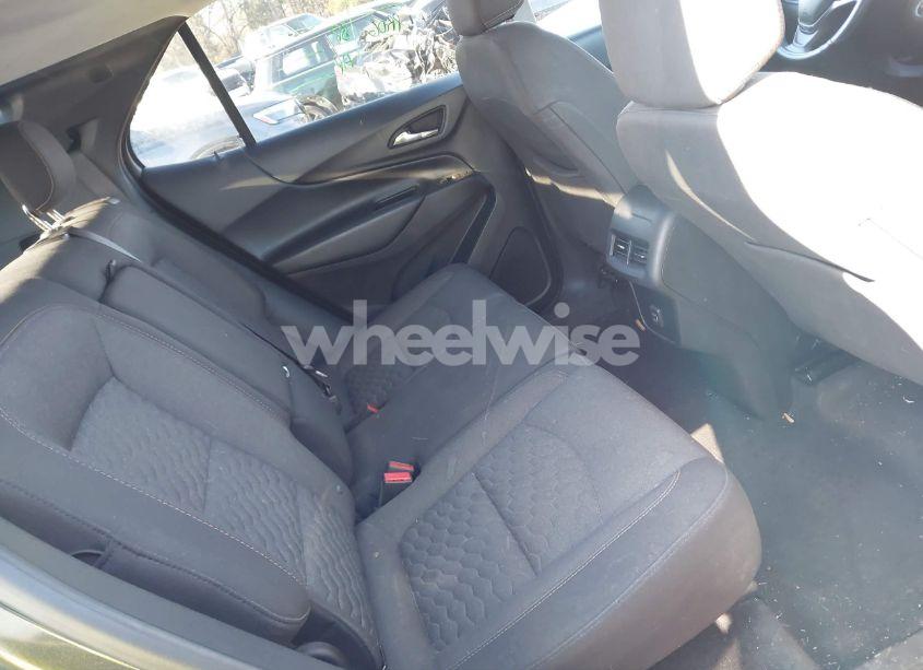 Photo 8 of 2020 Chevrolet Equinox FWD LT 1.5L TURBO (VIN 2GNAXKEV6L6227101)