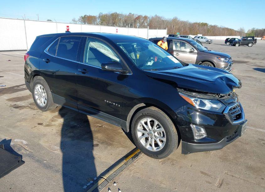 2020 Chevrolet Equinox FWD LT 1.5L TURBO (VIN 2GNAXKEV6L6240270) main photo