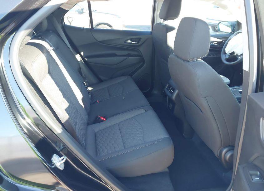 Photo 8 of 2020 Chevrolet Equinox FWD LT 1.5L TURBO (VIN 2GNAXKEV6L6240270)