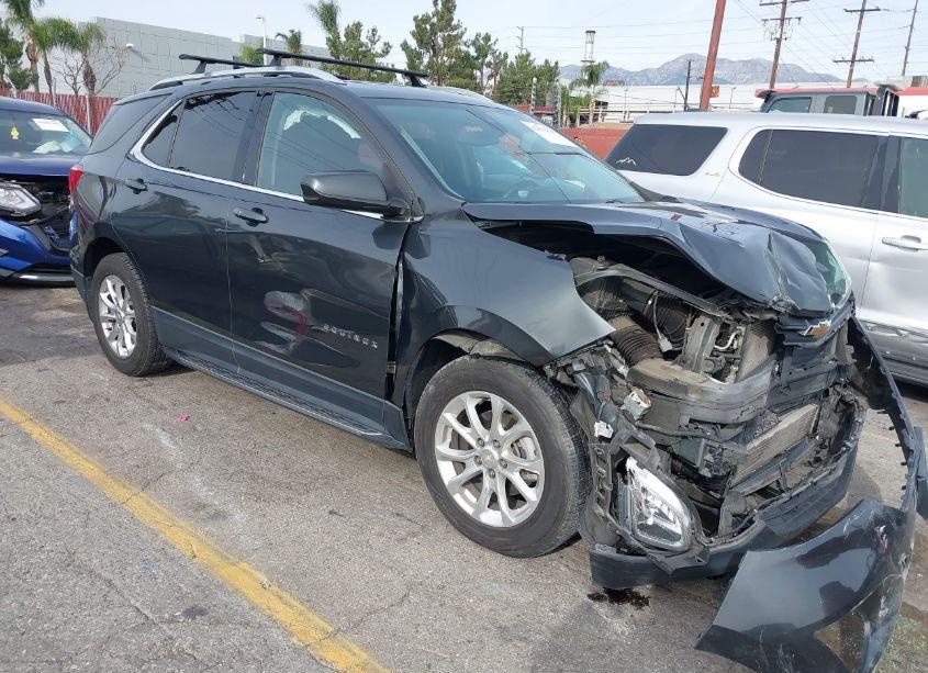 2020 Chevrolet Equinox FWD LT 1.5L TURBO (VIN 2GNAXKEV6L6264407) main photo