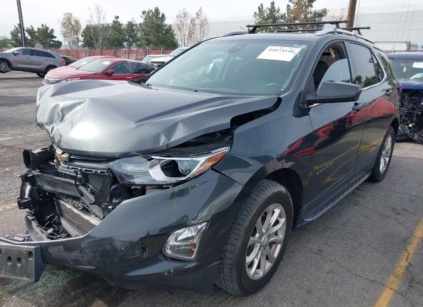 Photo 2 of 2020 Chevrolet Equinox FWD LT 1.5L TURBO (VIN 2GNAXKEV6L6264407)