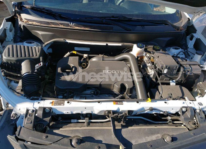 Photo 10 of 2021 Chevrolet Equinox FWD LT (VIN 2GNAXKEV6M6116369)